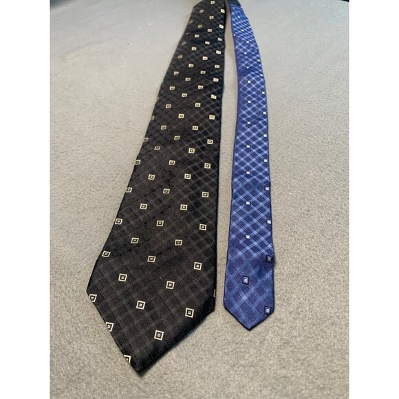 Tommy Hilfiger Mens Silk Tie Black and Blue Geometric Patterns Necktie - Picture 5 of 5
